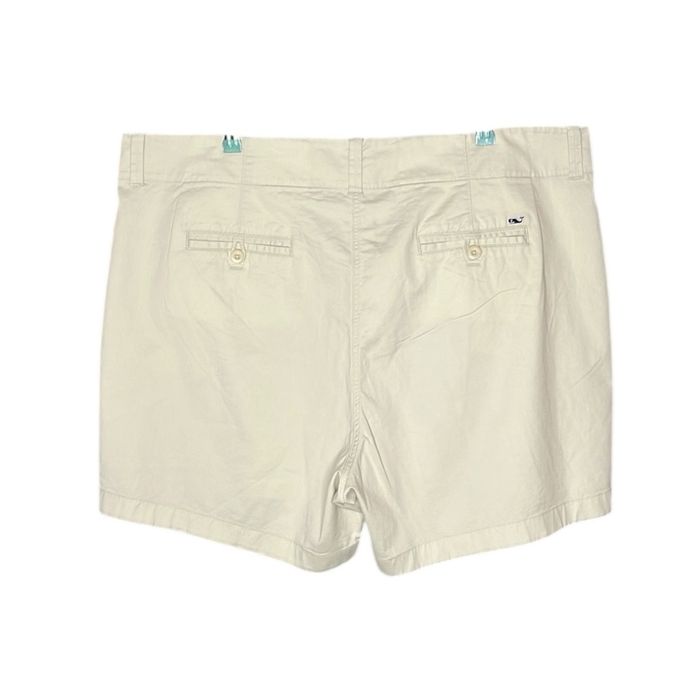 Vineyard Vines 5 Inch Herringbone Every Day Shorts
Size 24
Color: STONE - Picture 3 of 9